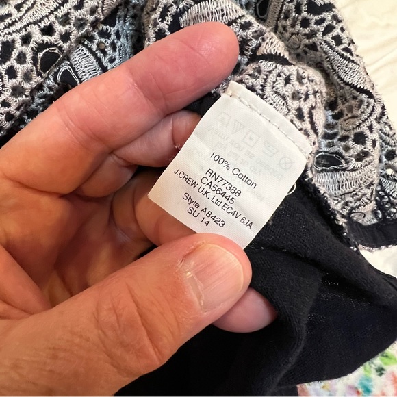 J. Crew top shirt black and white lacey size XS  extra small - Picture 6 of 6